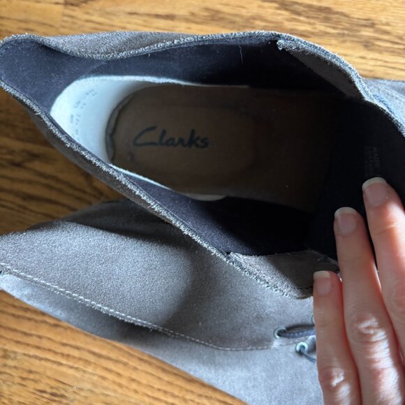 Clarks Chukka Boots, Mens Size 13 - Picture 2 of 3